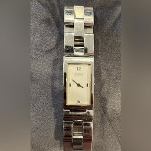 Ladies COACH Stainless Steel Dress/Casual Watch Quartz W040